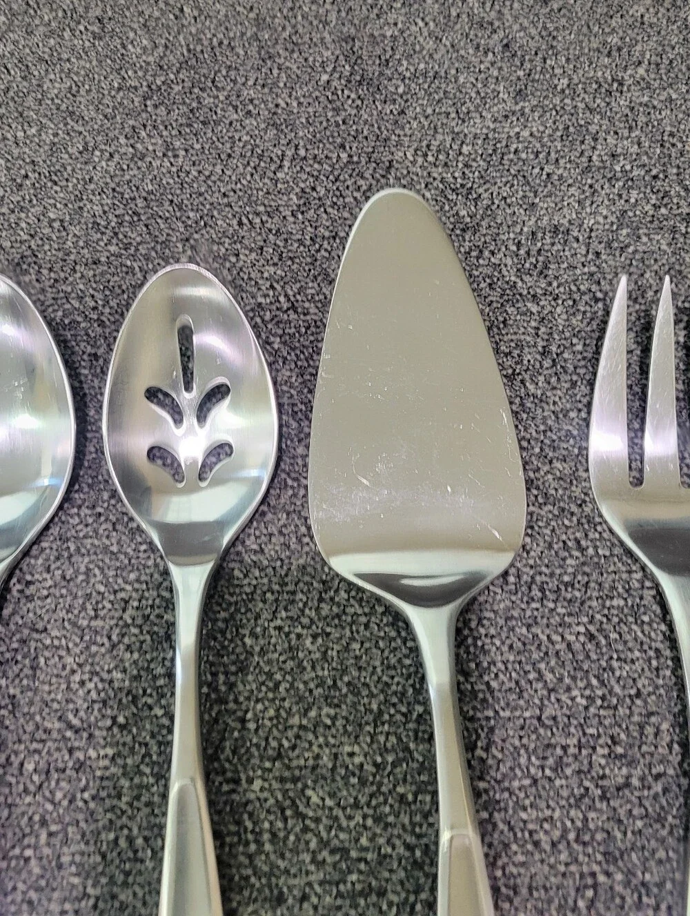 Splendide Stainless 18/8 Korea  Serving Set Spoon Fork Pie Server